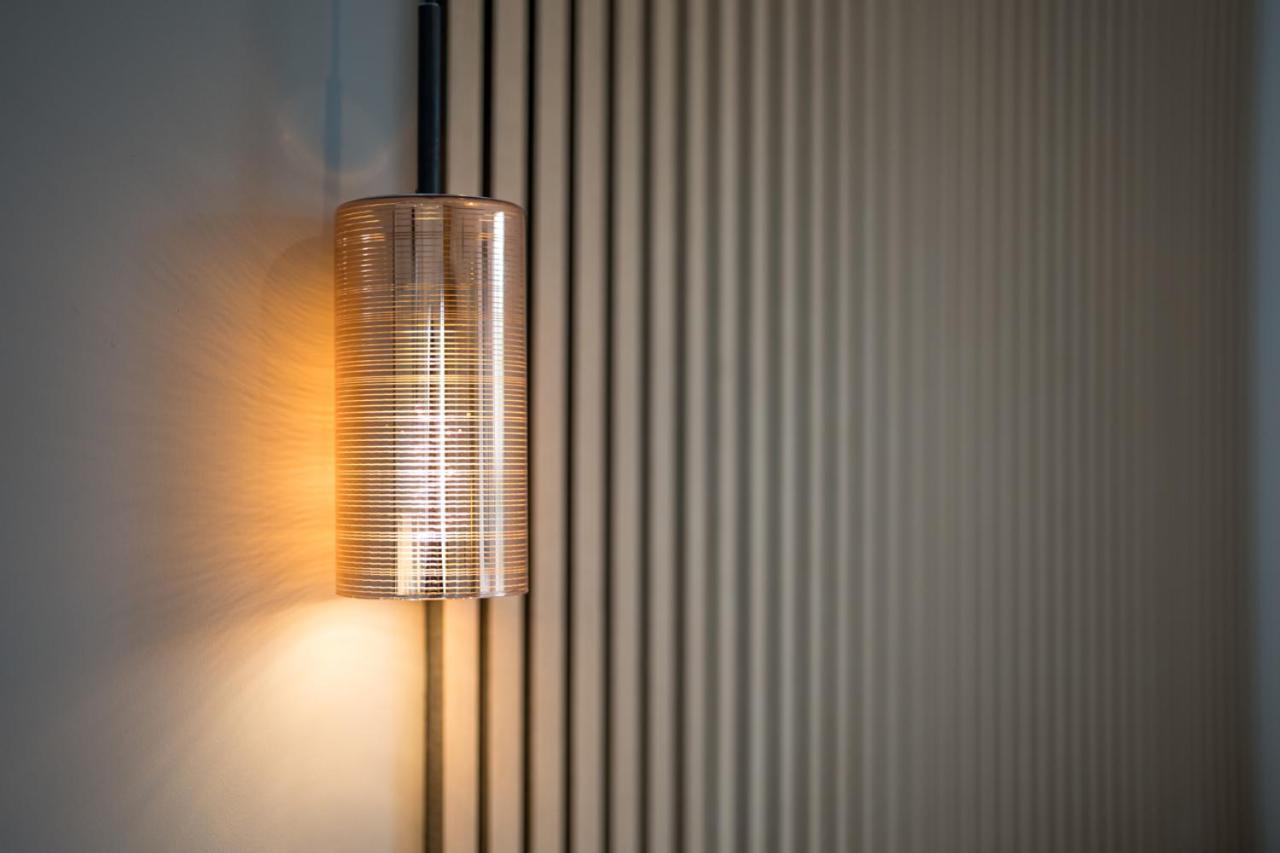 Boutique Nights Aparthotel Eastbourne Ngoại thất bức ảnh