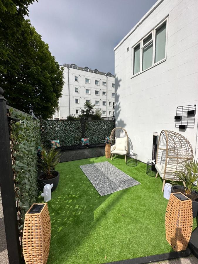 Boutique Nights Aparthotel Eastbourne Ngoại thất bức ảnh